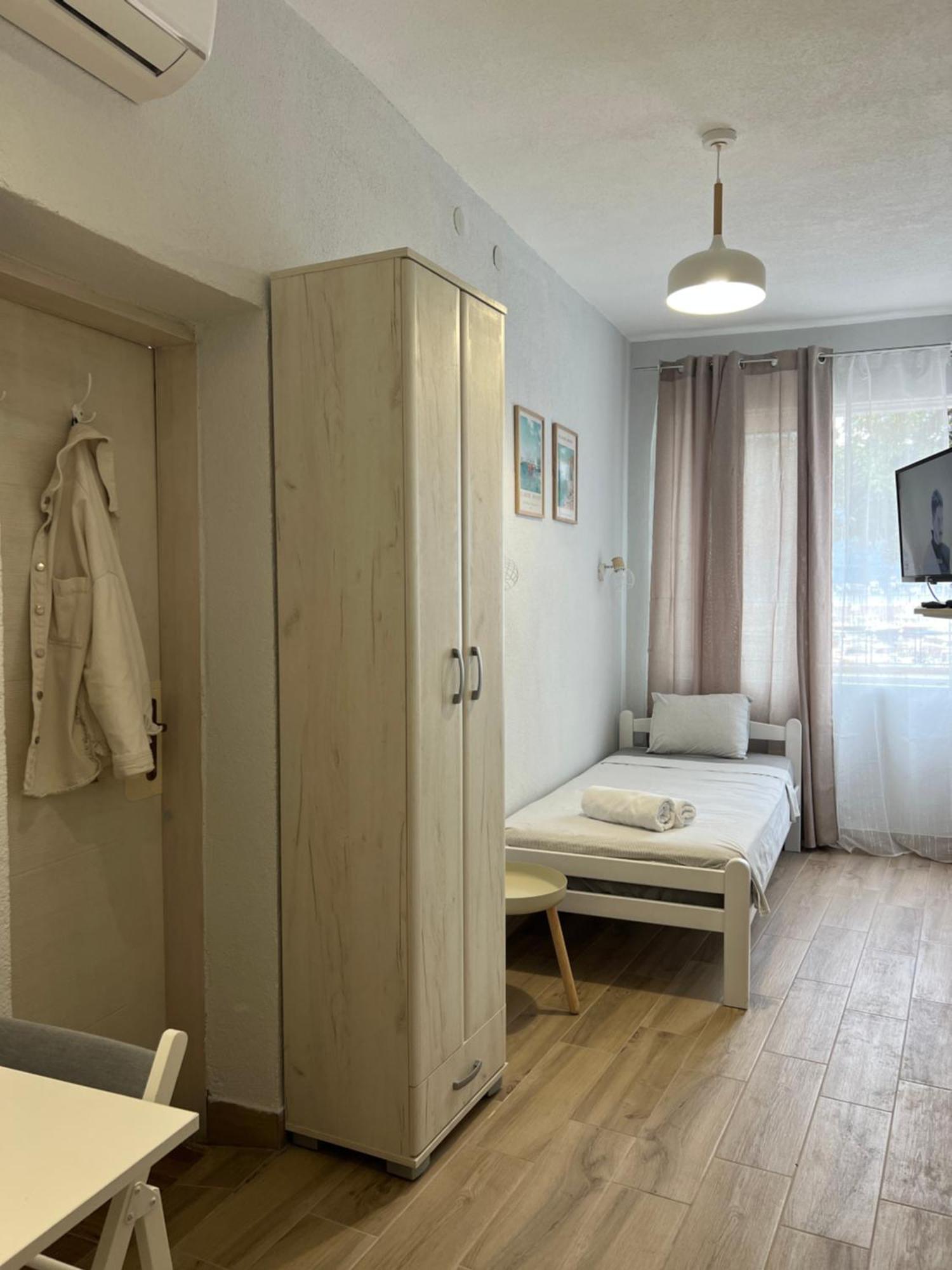 Apartments Astoria Hn Herceg Novi Exteriér fotografie